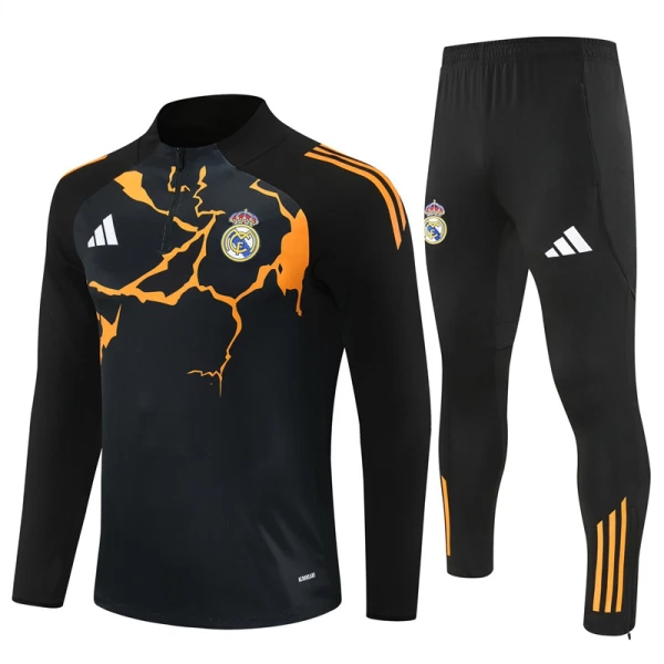 Real Madrid Felpe da Allenamento Uomo 1/4-Zip 2025-26 Nera Real Madrid Felpe da Allenamento Uomo 1/4-Zip 2025-26 Nera