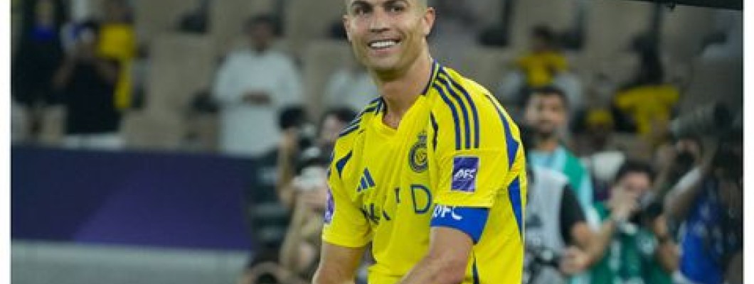 CRISTIANO RONALDO ottiene un prolungamento di contratto di due anni dall'Al Nassr FC CRISTIANO RONALDO ottiene un prolungamento di contratto di due anni dall'Al Nassr FC