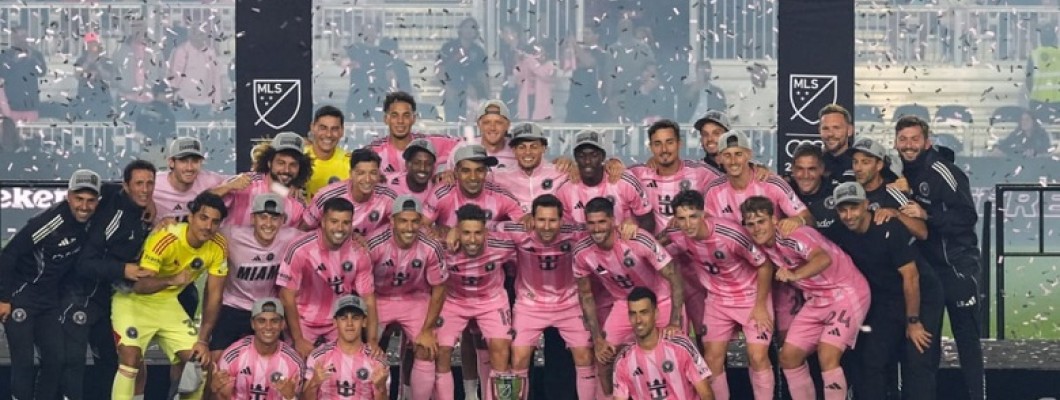 Diverse concezioni del calcio tra diversi gruppi Diverse concezioni del calcio tra diversi gruppi