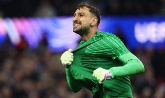 Gianluigi Donnarumma è l'arma più potente della linea difensiva del Paris Saint-Germain Gianluigi Donnarumma è l'arma più potente della linea difensiva del Paris Saint-Germain
