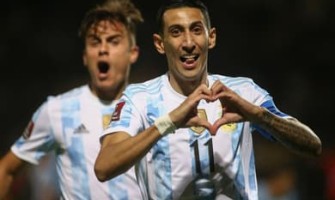 Il buon carattere dei giocatori argentini Ángel Di María e Paulo Dybala