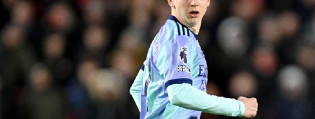 L'Arsenal intende scambiare il difensore Oleksandr Zinchenko L'Arsenal intende scambiare il difensore Oleksandr Zinchenko