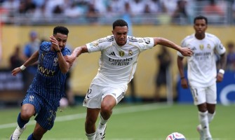 Le squadre eccellenti possono sempre attrarre giocatori più talentuosi Le squadre eccellenti possono sempre attrarre giocatori più talentuosi