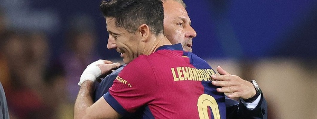 Robert Lewandowski è molto felice di collaborare nuovamente con Hansi Flick per raggiungere il triplete Robert Lewandowski è molto felice di collaborare nuovamente con Hansi Flick per raggiungere il triplete
