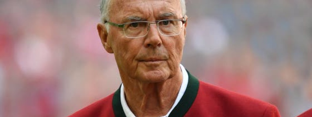 È morto il più grande difensore dell'FC Bayern München, Franz Beckenbauer È morto il più grande difensore dell'FC Bayern München, Franz Beckenbauer